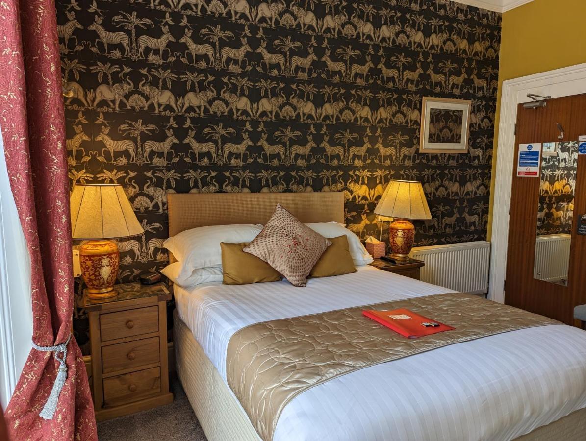 Abingdon House Bed & Breakfast Торки Екстериор снимка
