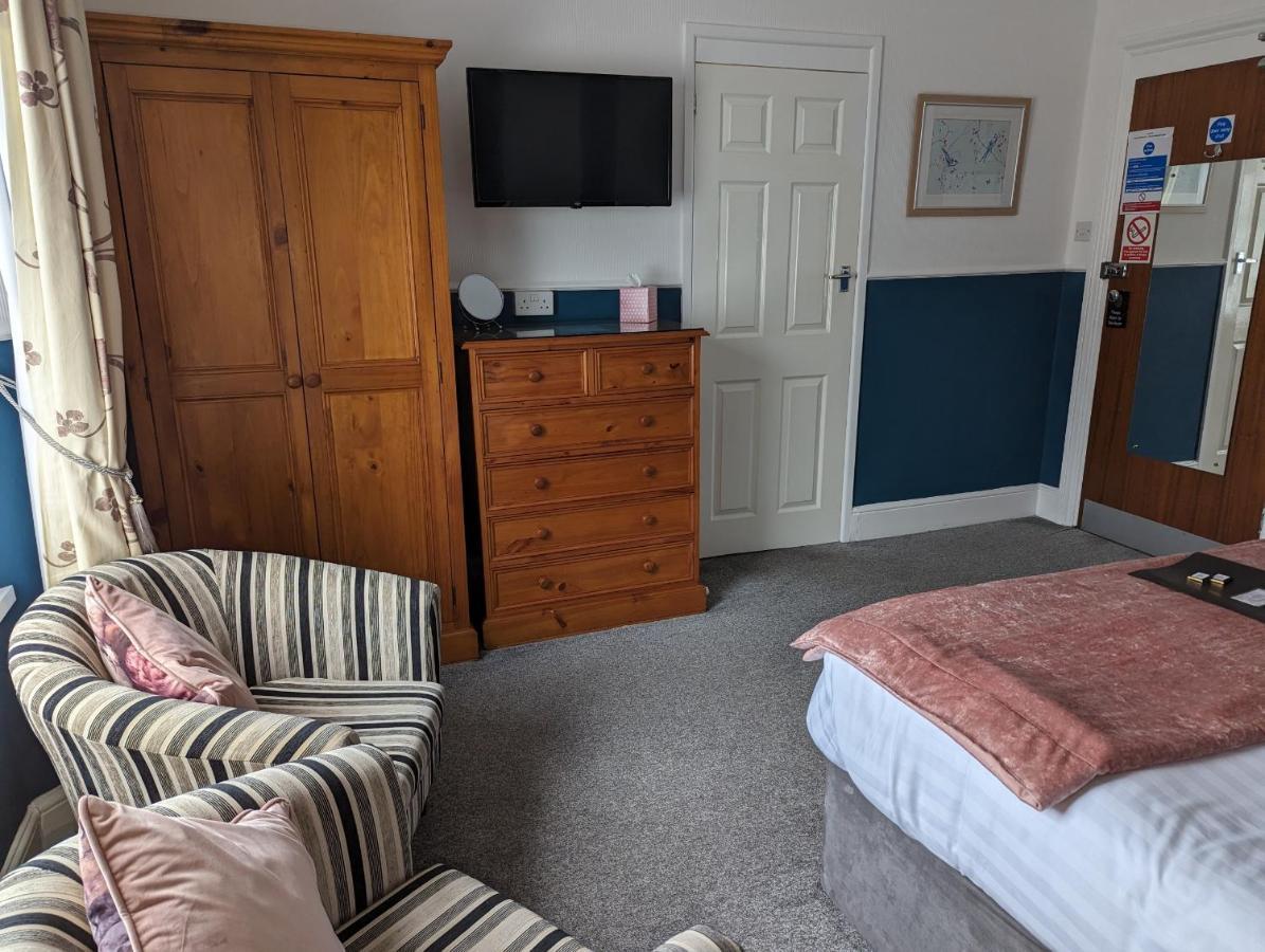 Abingdon House Bed & Breakfast Торки Екстериор снимка