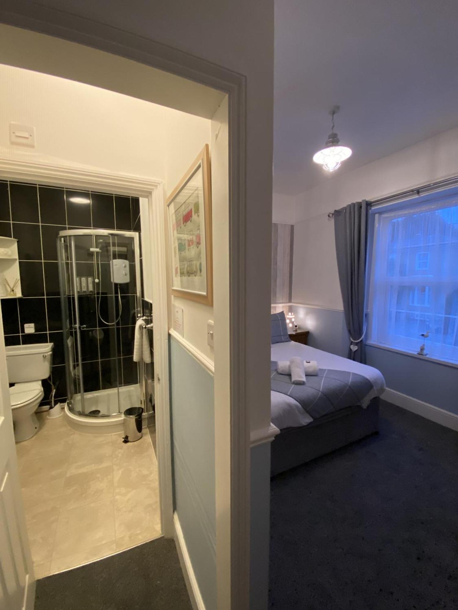Abingdon House Bed & Breakfast Торки Екстериор снимка